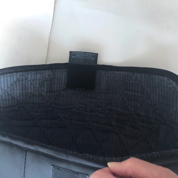 new Timbuk2  15" computer padded pouch cover bag black - Picture 6 of 7